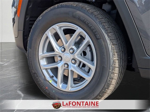 New 2025 Jeep Grand Cherokee Laredo X image 32