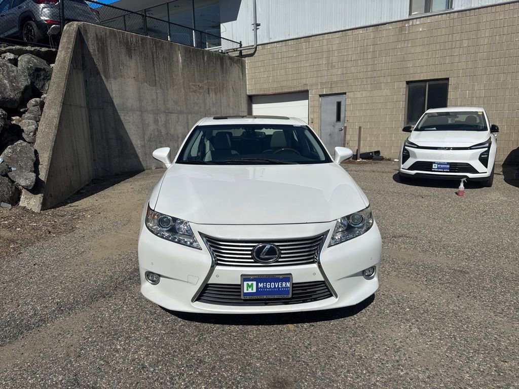 Used 2014 Lexus ES 350 w/ Luxury Package FWD image 9