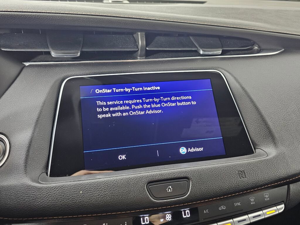 Used 2020 Cadillac XT4 Sport w/ Cold Weather Package image 28