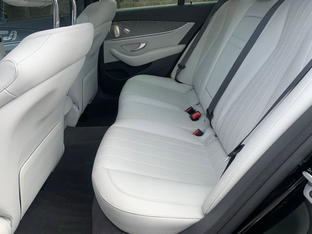 Used 2022 Mercedes-Benz E 350 4MATIC Sedan image 14