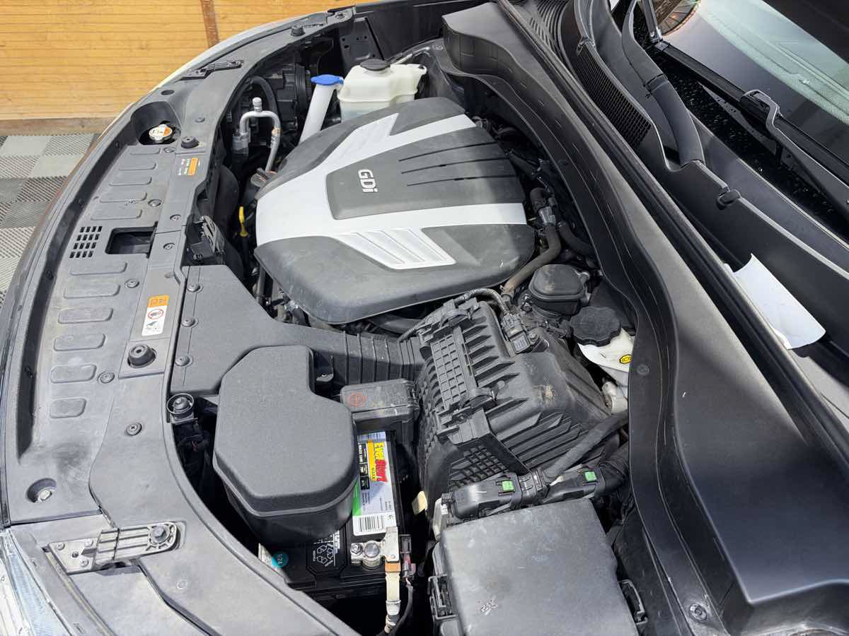 Used 2015 Kia Sorento SX FWD image 29