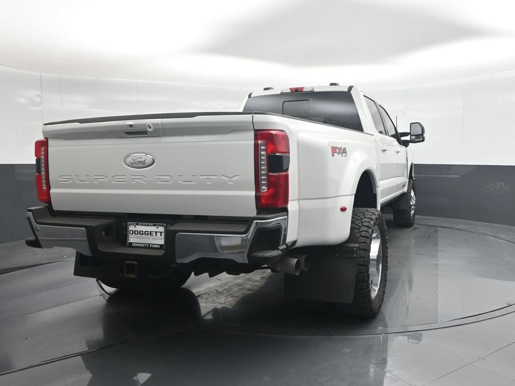 Used 2025 Ford F350 Lariat w/ Lariat Ultimate Package AWD/4WD image 26