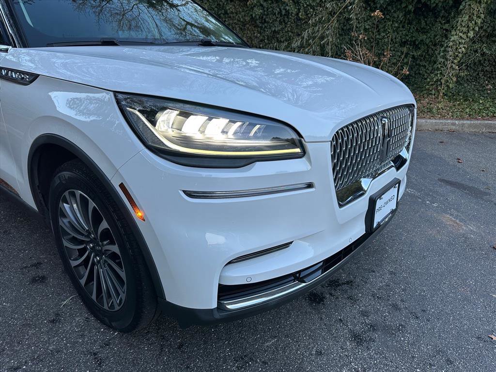 Used 2022 Lincoln Aviator Reserve w/ Elements Package Plus image 6