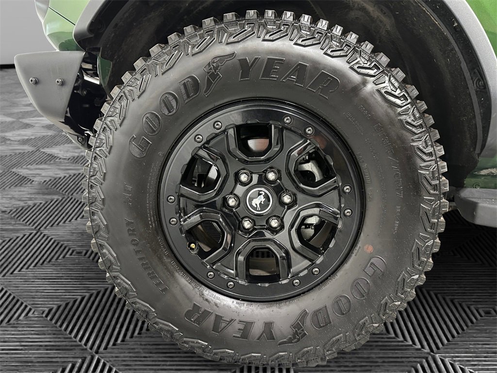 Used 2024 Ford Bronco Wildtrak image 11