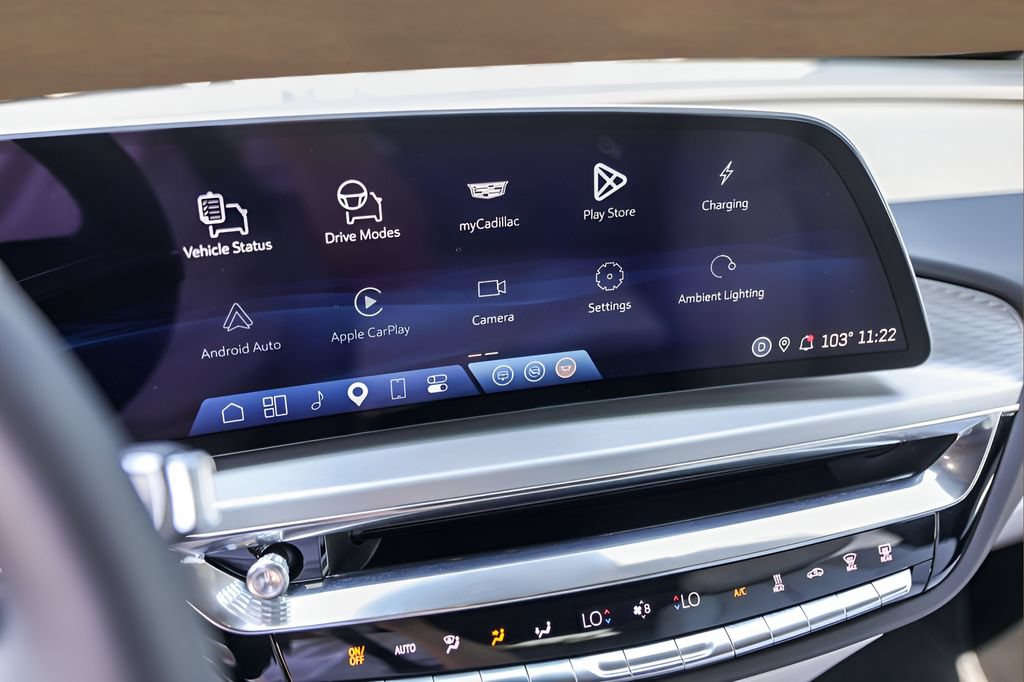 Certified 2025 Cadillac Lyriq Sport AWD/4WD image 14