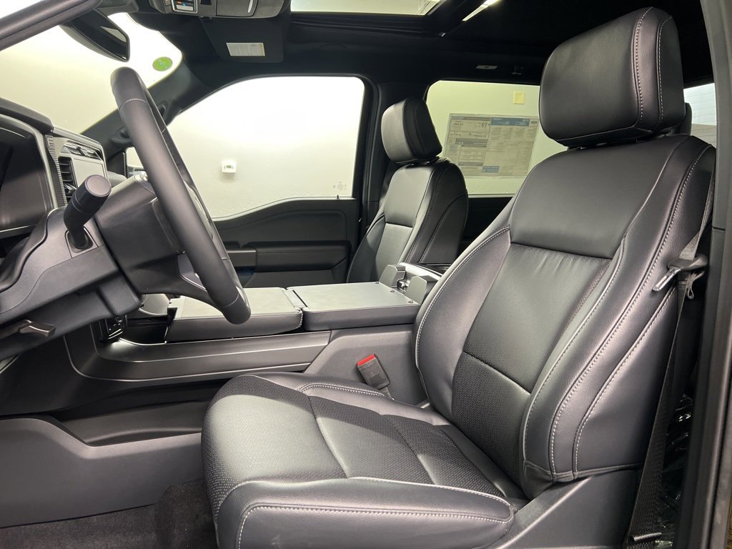 New 2026 Ford F150 Lariat w/ Equipment Group 502A High image 29