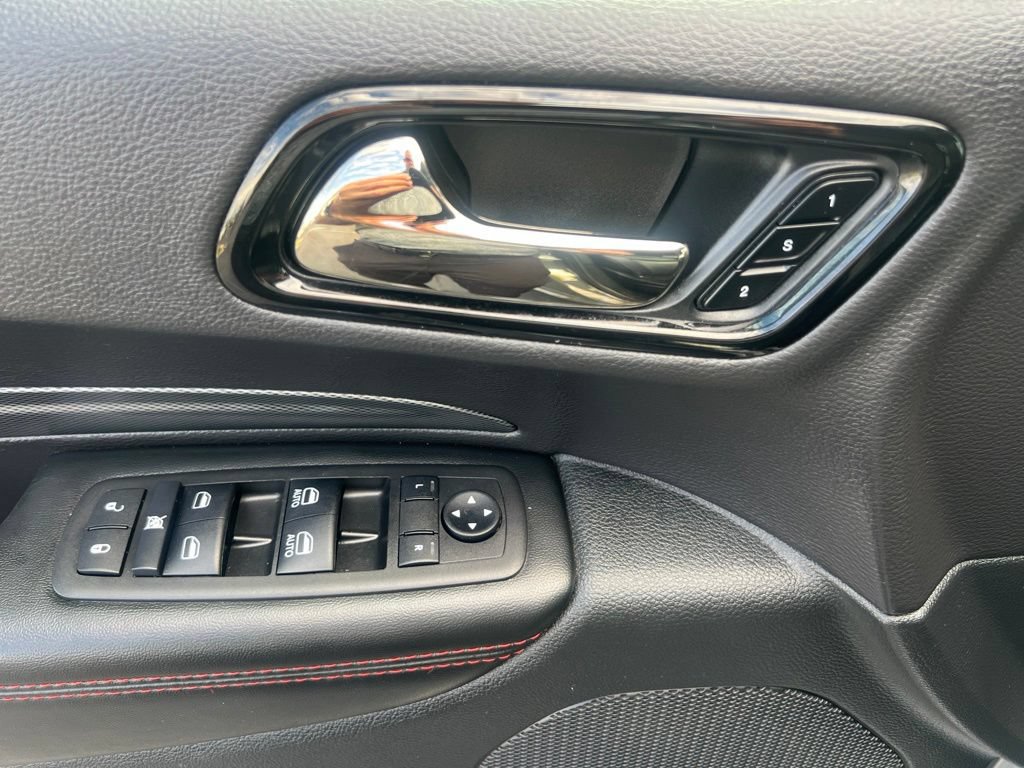 Used 2025 Dodge Durango GT AWD/4WD image 27
