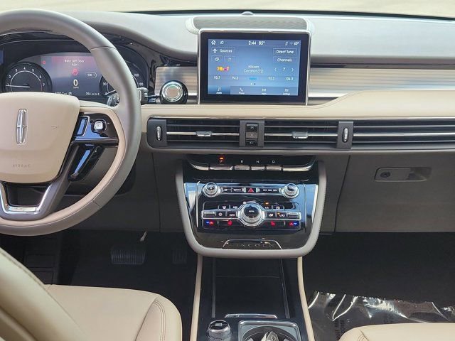 Certified 2022 Lincoln Corsair FWD image 20