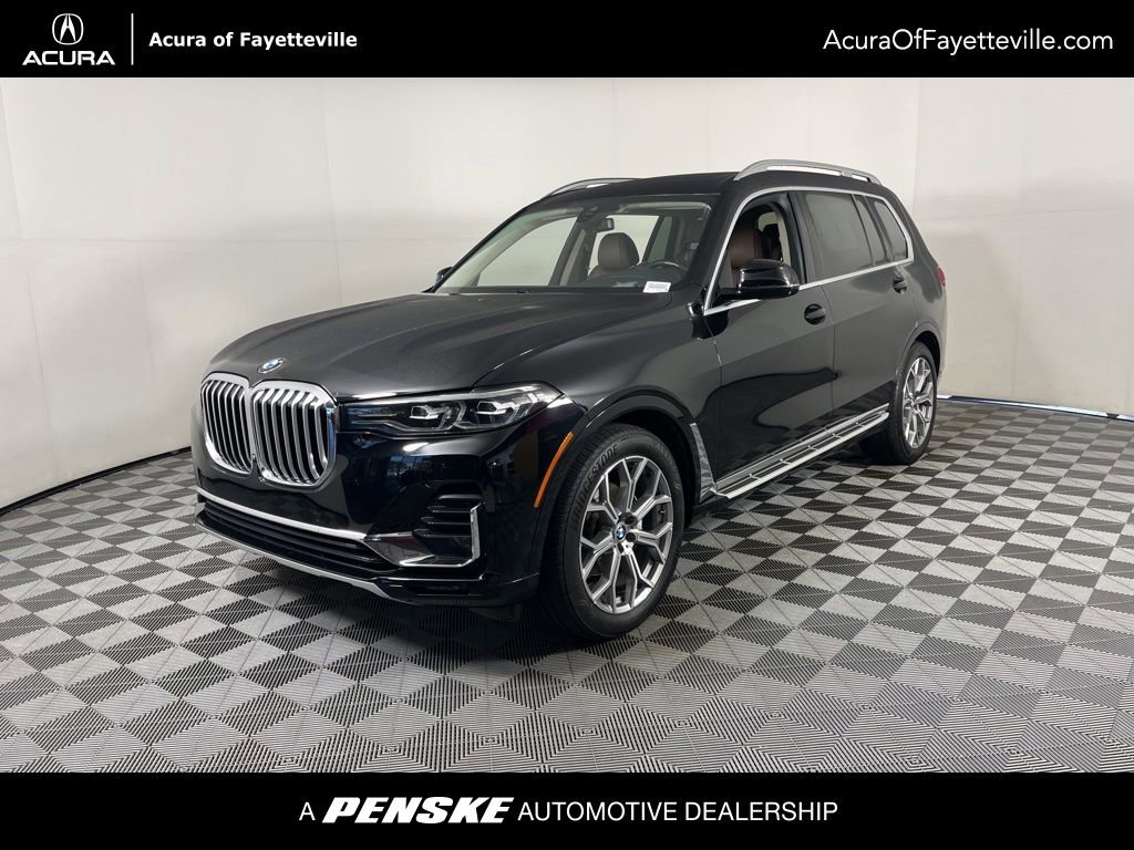 Used 2022 BMW X7 xDrive40i w/ Parking Assistance Package image 1