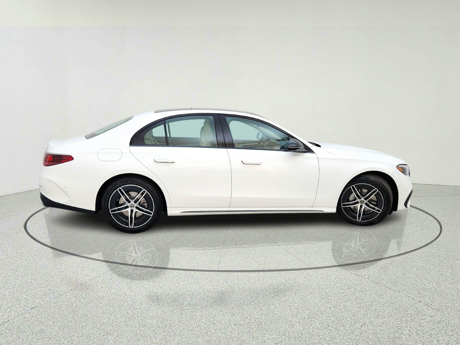 New 2026 Mercedes-Benz E 350 4MATIC Sedan image 7