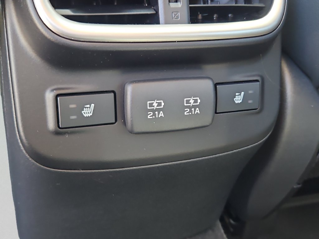 Used 2022 Subaru Outback Limited AWD/4WD image 18