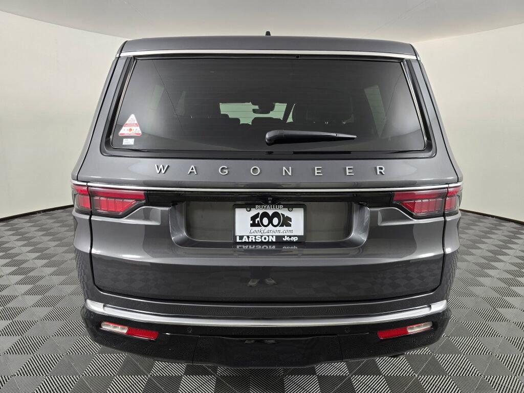 New 2025 Jeep Wagoneer 4WD w/ HD Trailer Tow Package image 5