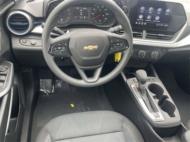 New 2026 Chevrolet Trax LS w/ LS Convenience Package image 9