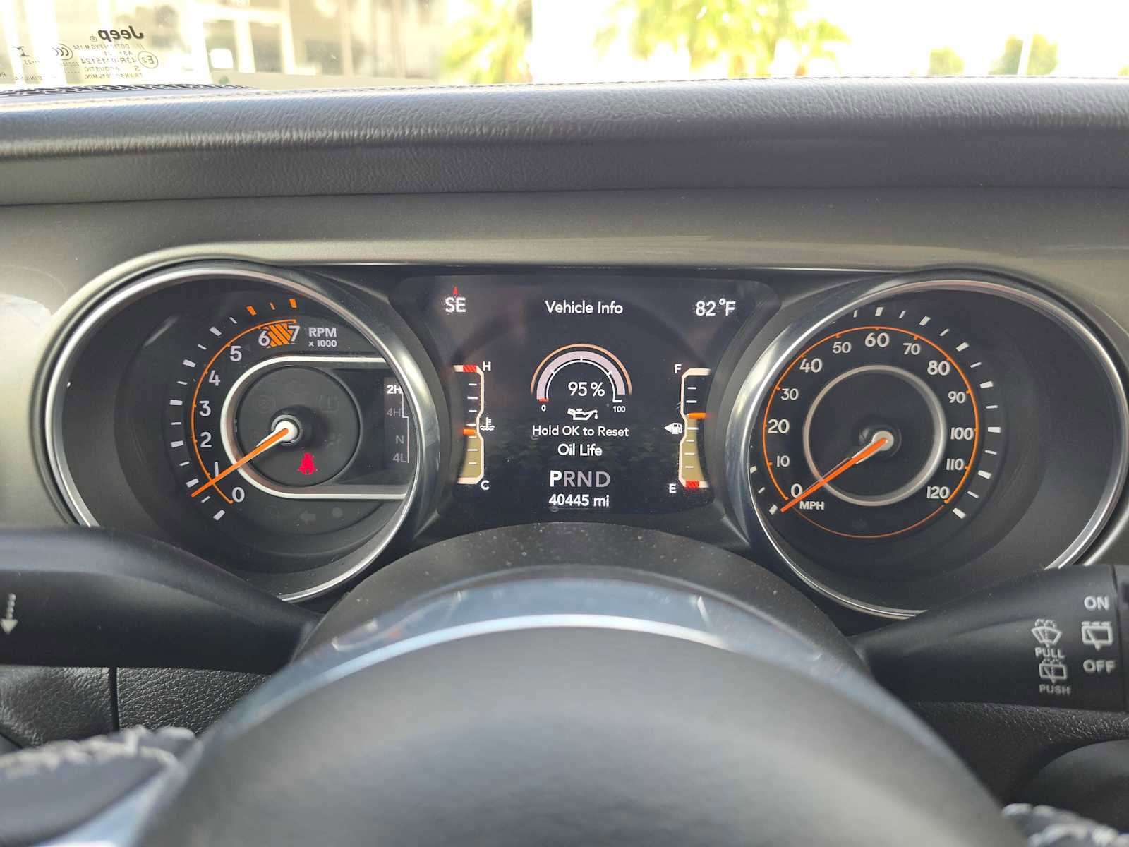 Used 2023 Jeep Wrangler Unlimited Sahara AWD/4WD image 23