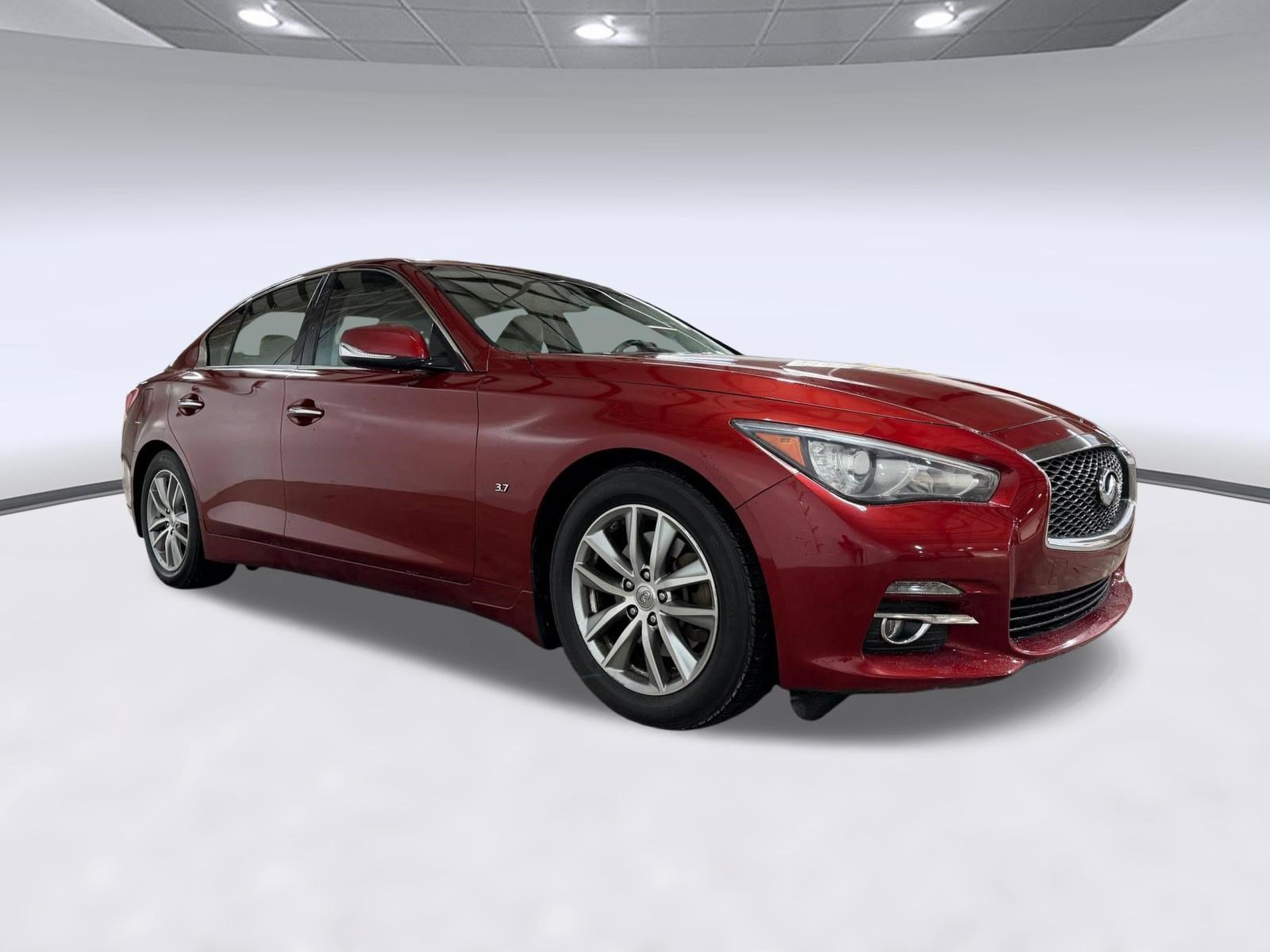 Used 2015 INFINITI Q50 Premium w/ Navigation Package RWD image 6
