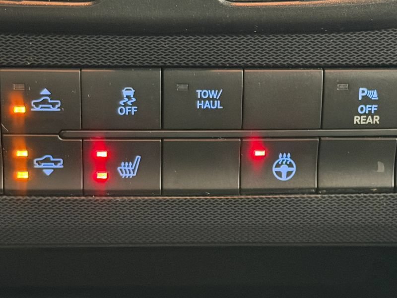Used 2017 RAM 1500 Rebel w/ Luxury Group AWD/4WD image 34