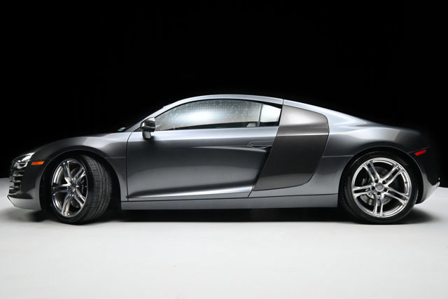 Used 2010 Audi R8 V8 AWD/4WD image 23