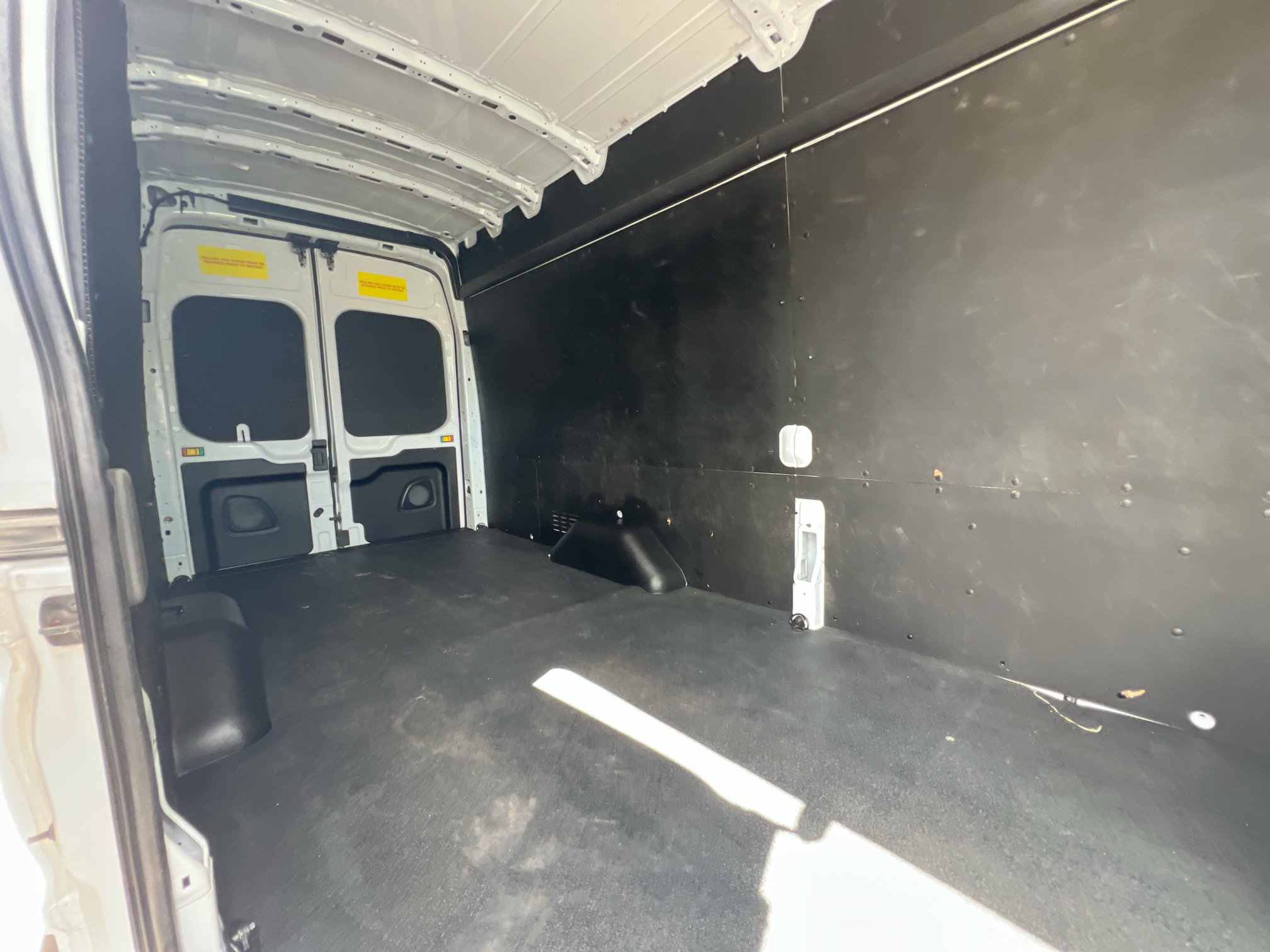 Used 2024 Ford Transit 250 148 High Roof Extended w/ Load Area Protection Package RWD image 32