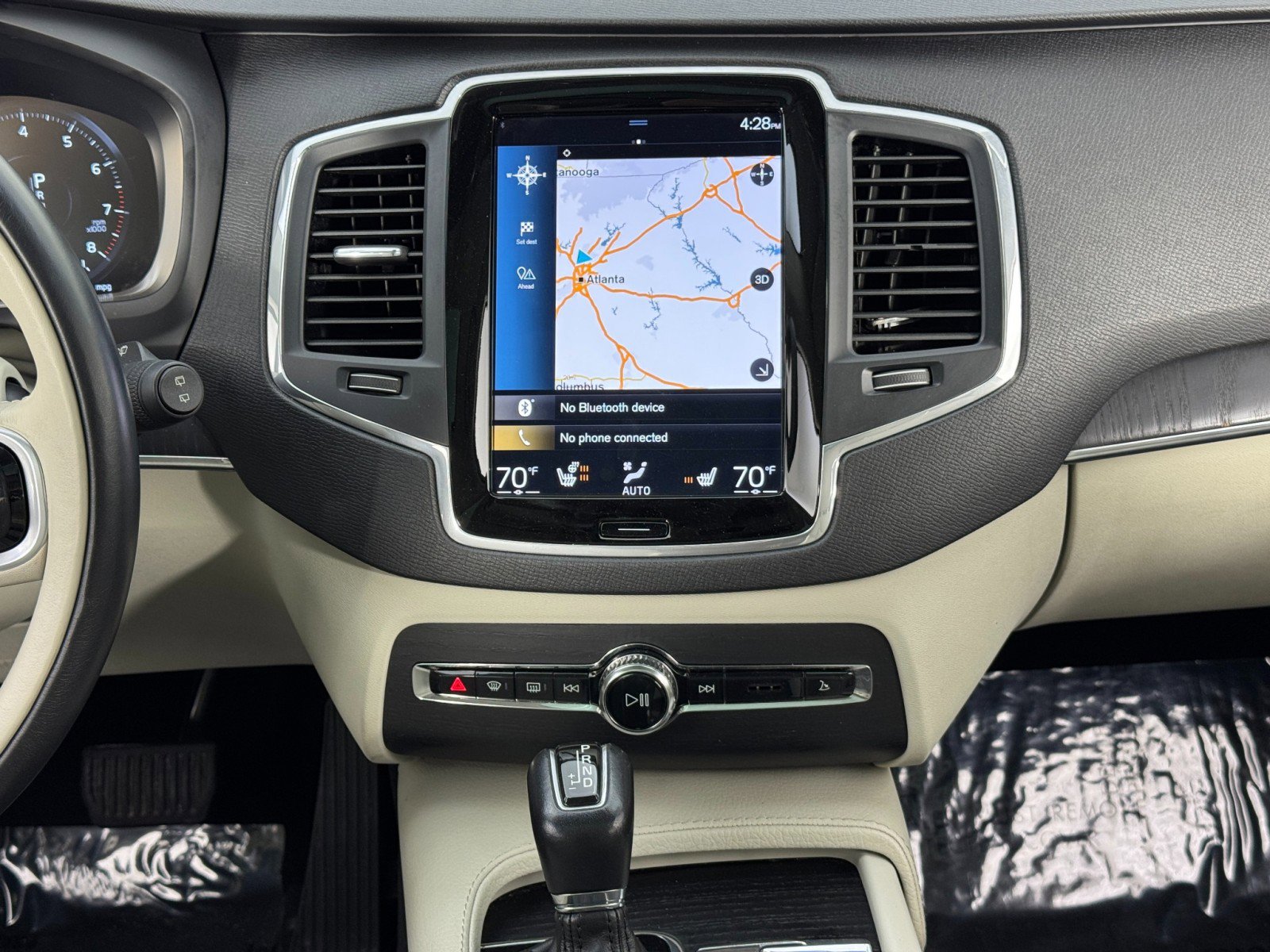 Used 2020 Volvo XC90 T6 Momentum image 23