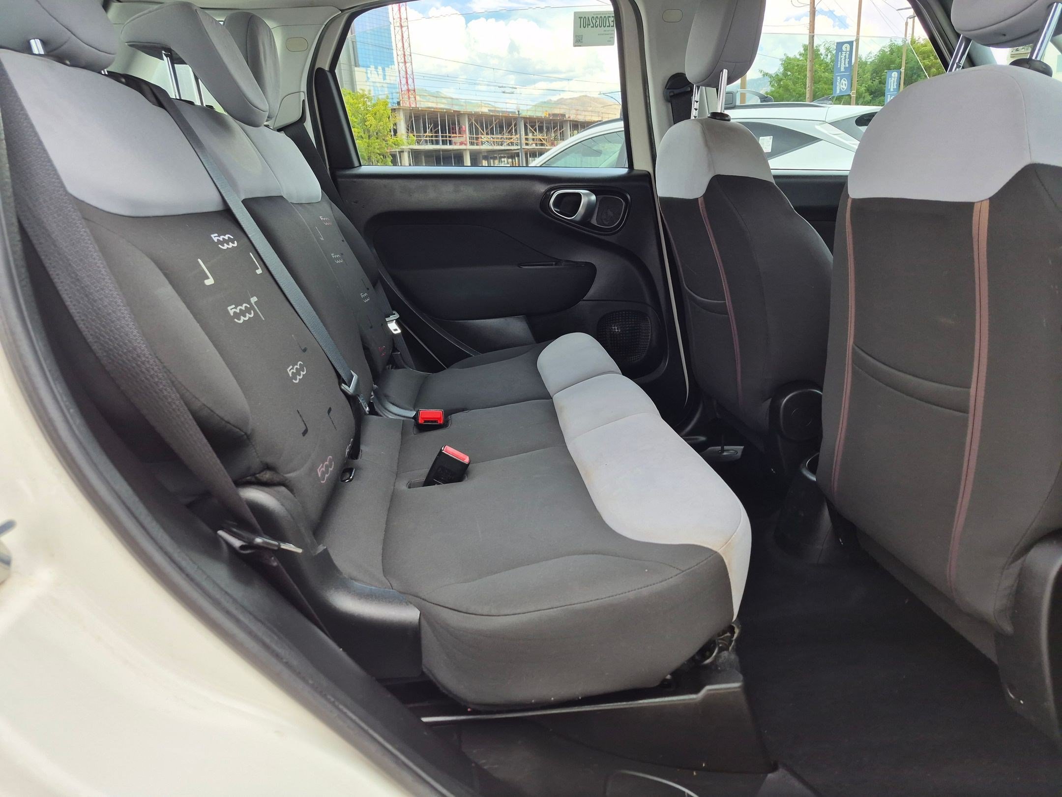 Used 2014 FIAT 500L Pop FWD image 27