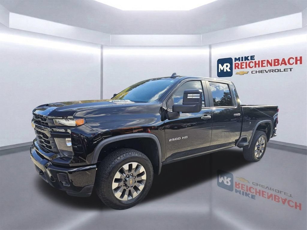 Used 2024 Chevrolet Silverado 2500 Custom w/ Custom Convenience Package RWD image 8