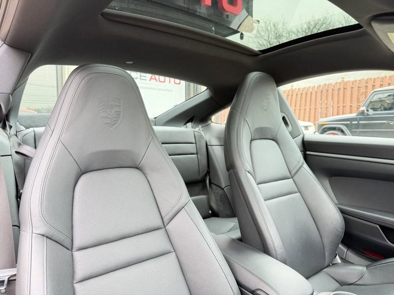 Used 2021 Porsche 911 Carrera image 27
