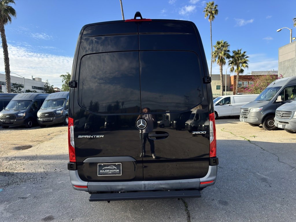 Used 2022 Mercedes-Benz Sprinter 144 Cargo image 18