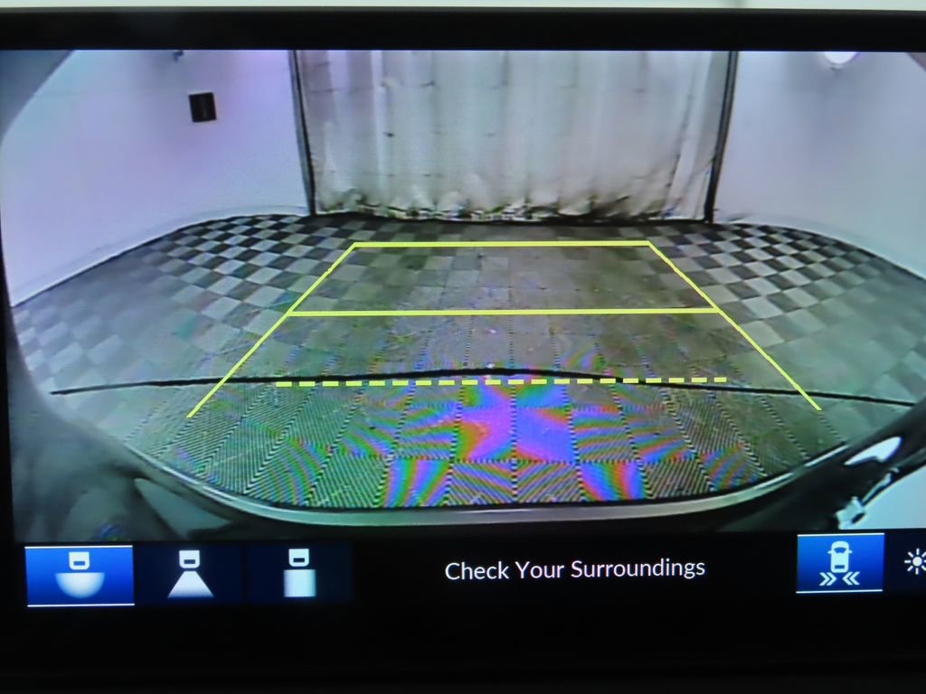 Used 2025 Acura ADX FWD image 17