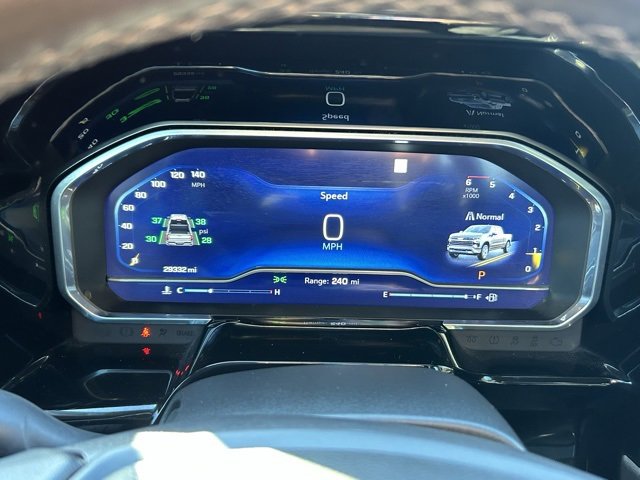 Used 2023 Chevrolet Silverado 1500 RST image 18