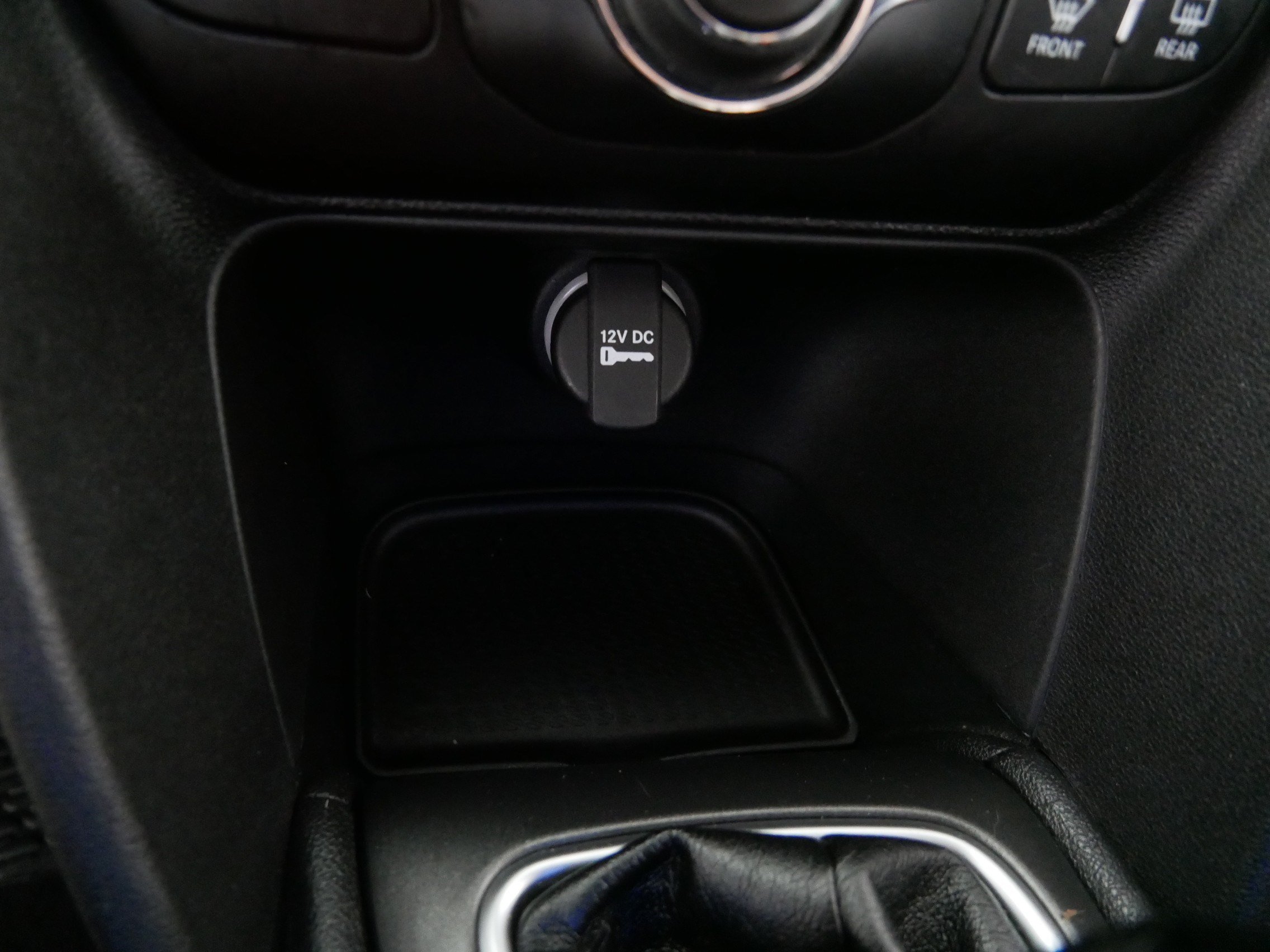 Used 2014 Dodge Dart SXT w/ Sun/Sound Group FWD image 31