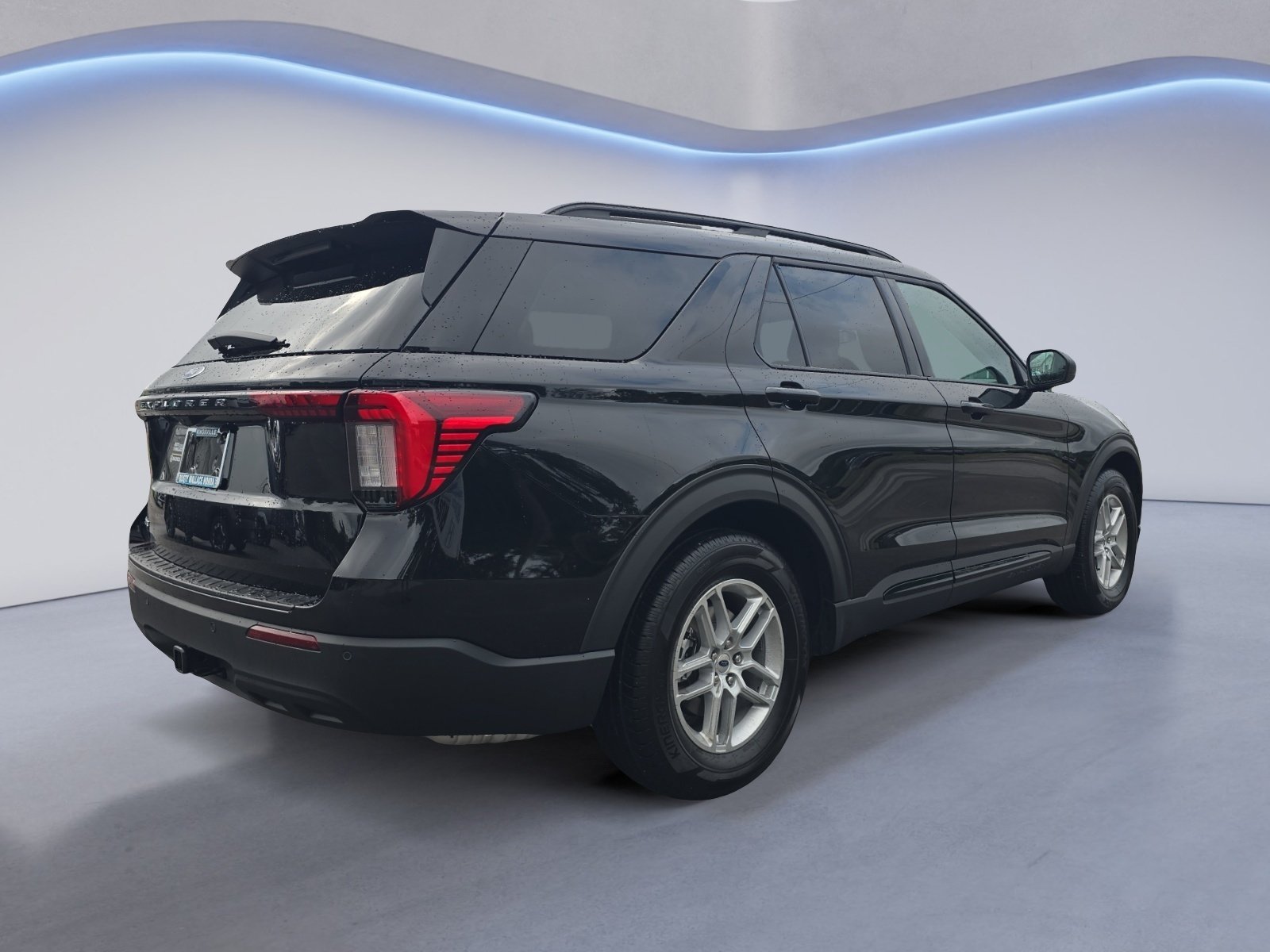 Used 2026 Ford Explorer Active RWD image 6