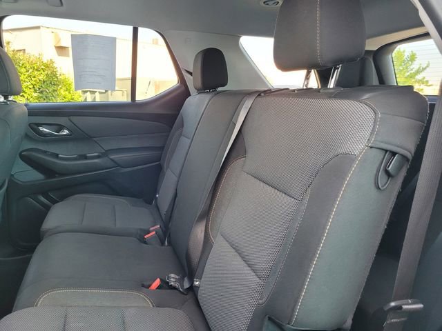 Used 2020 Chevrolet Traverse LS w/ LPO, Black Accent Package image 15
