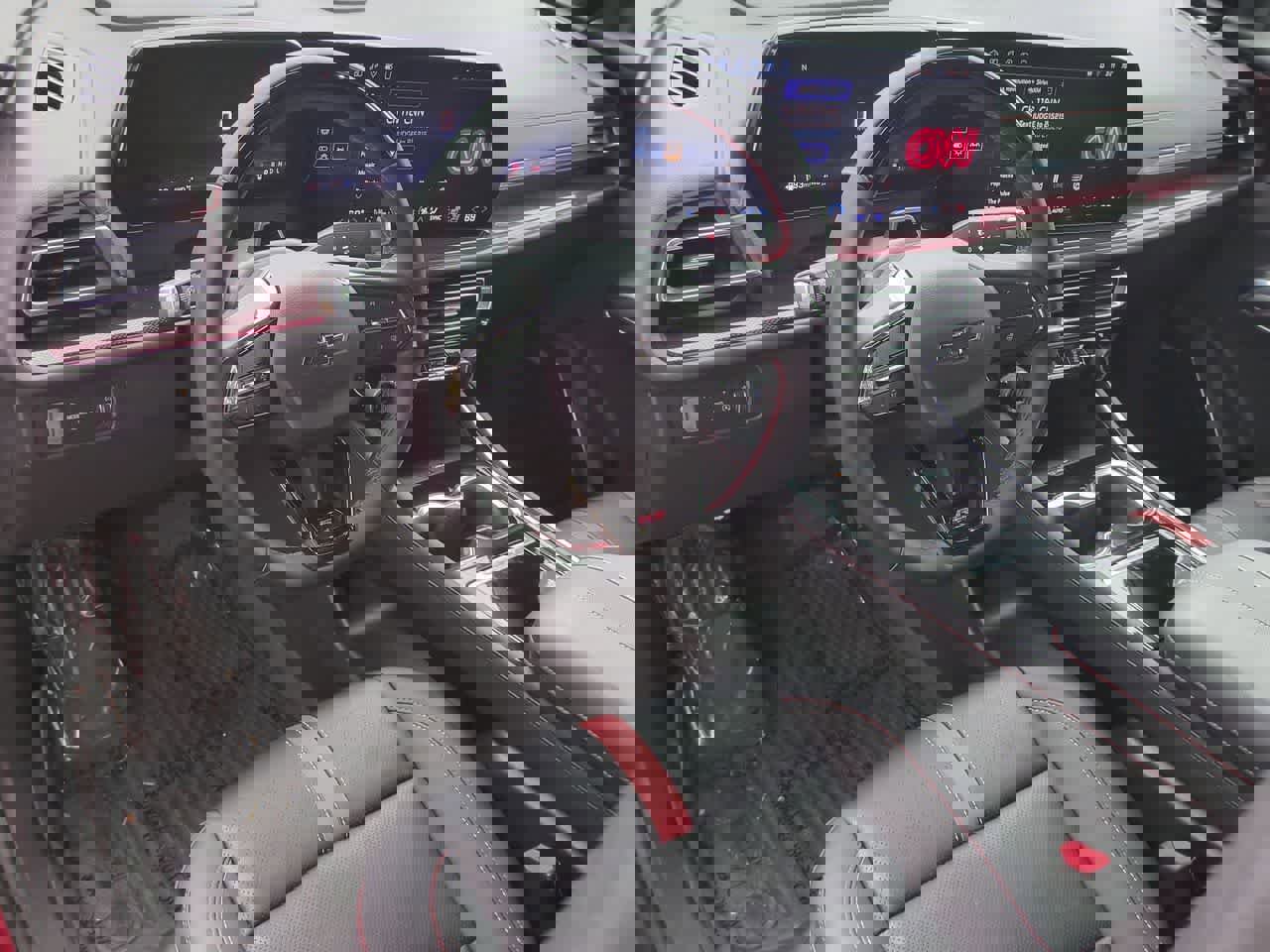 Used 2024 Chevrolet Traverse RS image 10