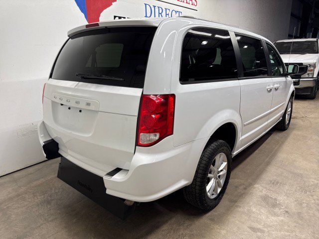Used 2016 Dodge Grand Caravan SXT FWD image 10