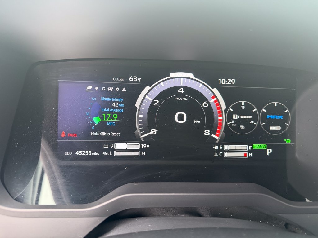 Used 2024 Toyota Sequoia Platinum AWD/4WD image 16