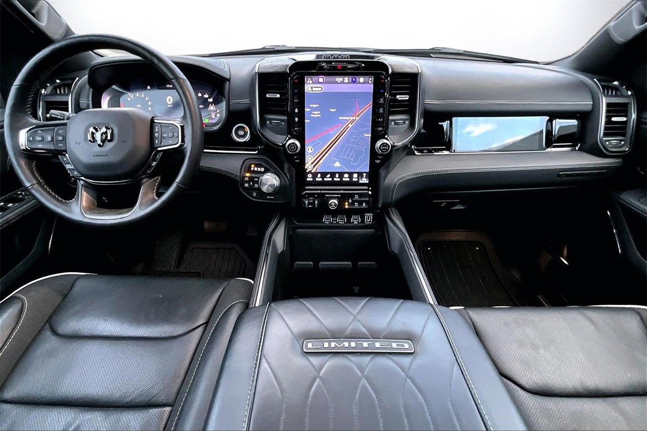 Certified 2025 RAM 1500 Limited w/ Trailer Tow Group image 15