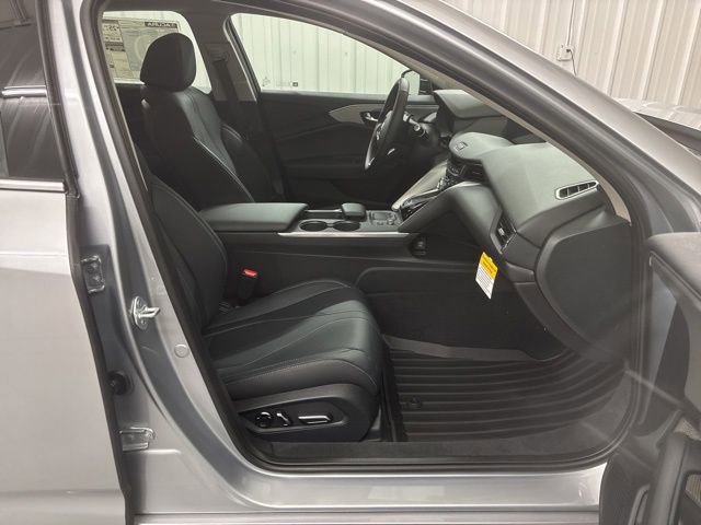 Certified 2025 Acura TLX w/ Technology Package image 28