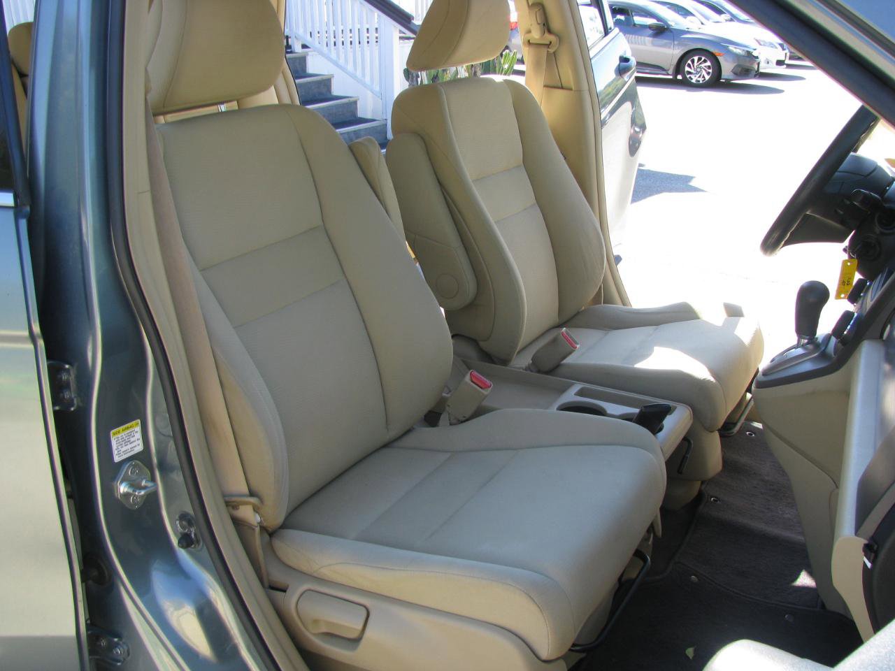 Used 2011 Honda CR-V LX image 14