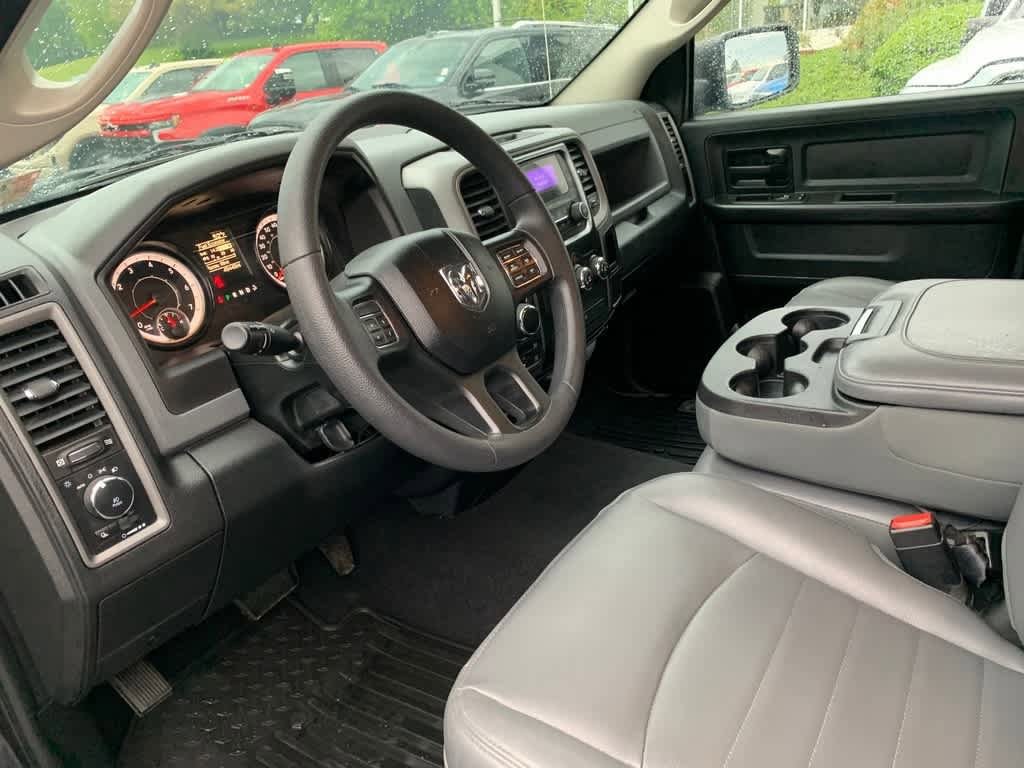 Used 2018 RAM 1500 Express AWD/4WD image 23