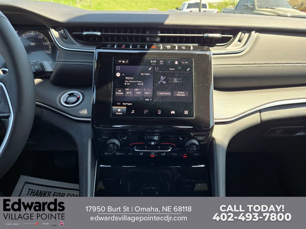 New 2026 Jeep Grand Cherokee L 4WD image 19