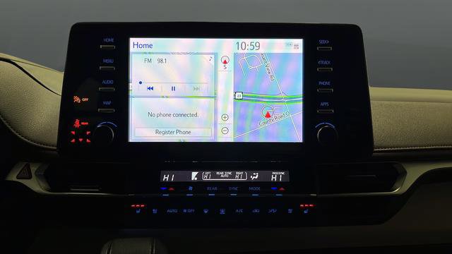 Used 2024 Toyota Sienna Platinum FWD image 15