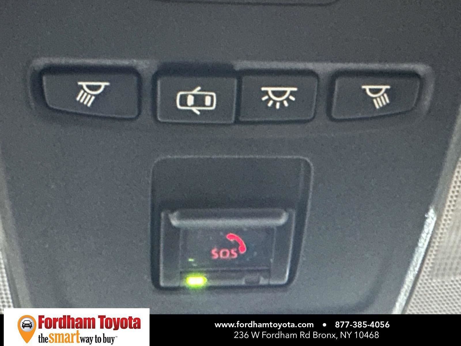 Certified 2022 Toyota Corolla SE FWD image 29