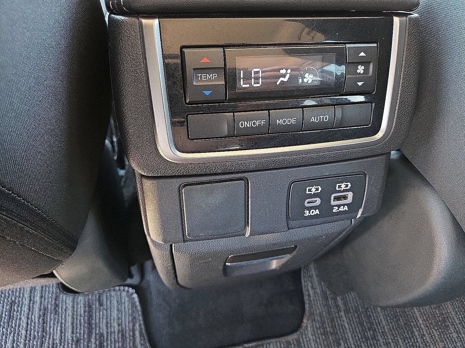 Used 2025 Subaru Ascent Premium AWD/4WD image 21