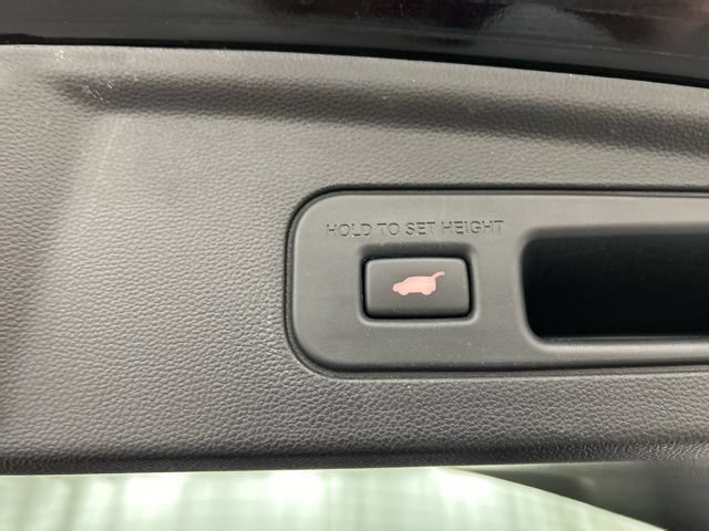 Used 2023 Acura MDX A-Spec AWD/4WD image 34