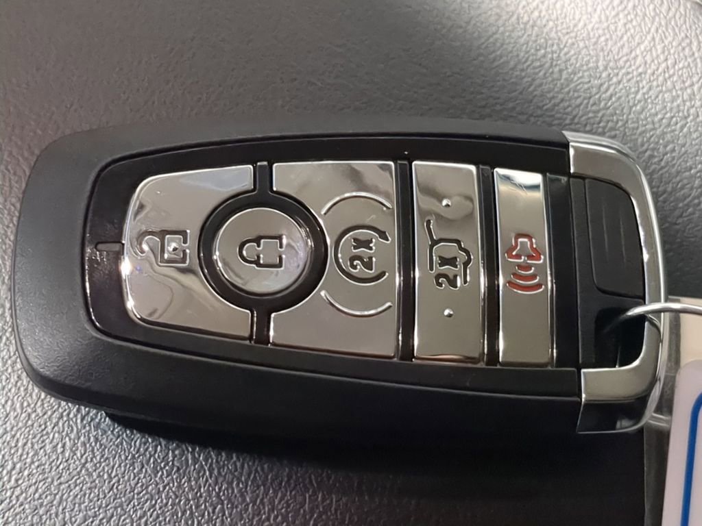 Used 2023 Lincoln Corsair AWD w/ Equipment Group 101A image 49