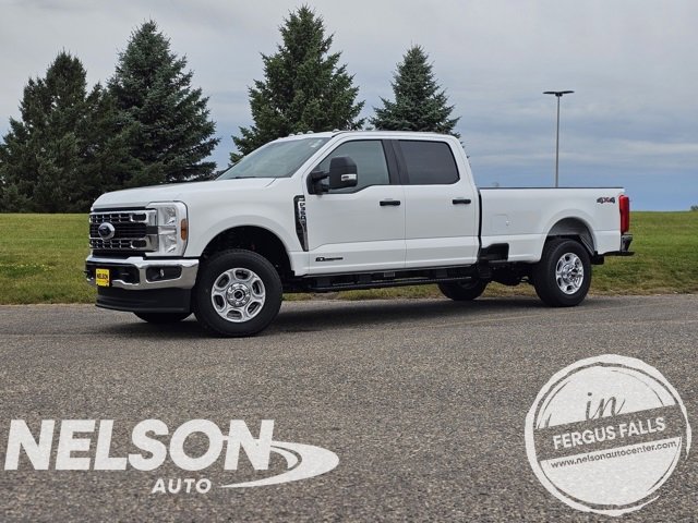 New 2026 Ford F350 4x4 Crew Cab Super Duty image 1