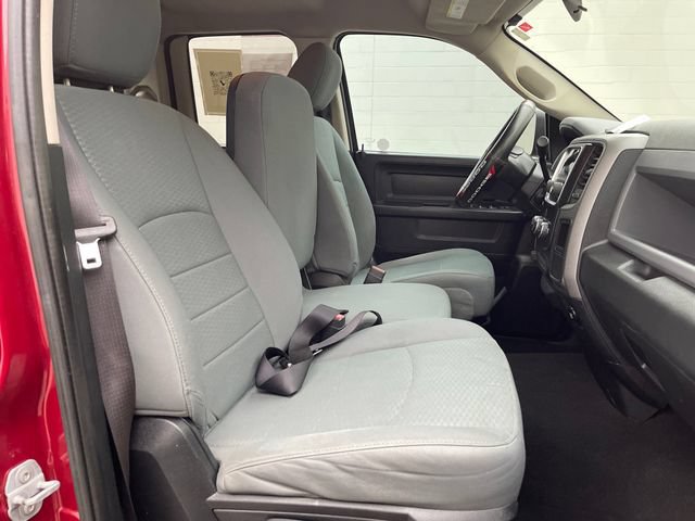 Used 2015 RAM 1500 ST w/ SXT Appearance Group AWD/4WD image 31