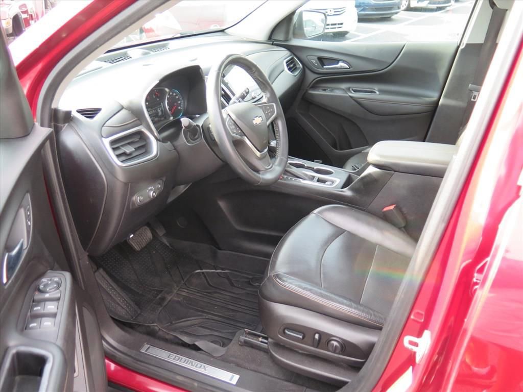 Used 2018 Chevrolet Equinox Premier image 9