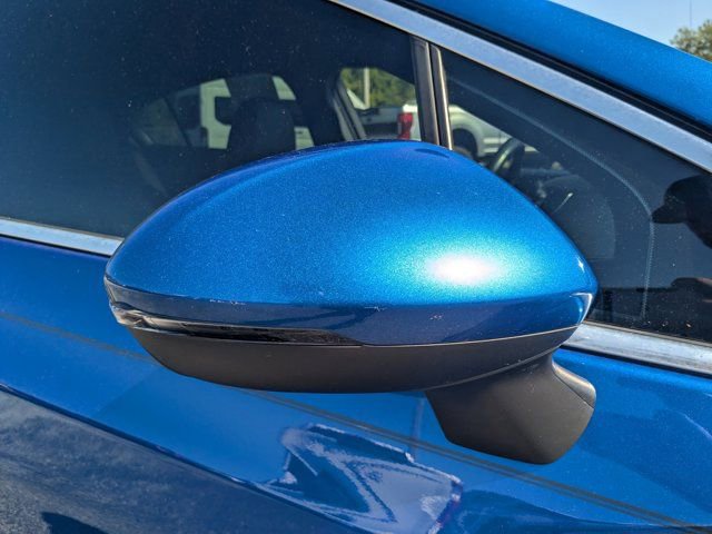 Used 2017 Chevrolet Cruze Premier w/ RS Package image 13