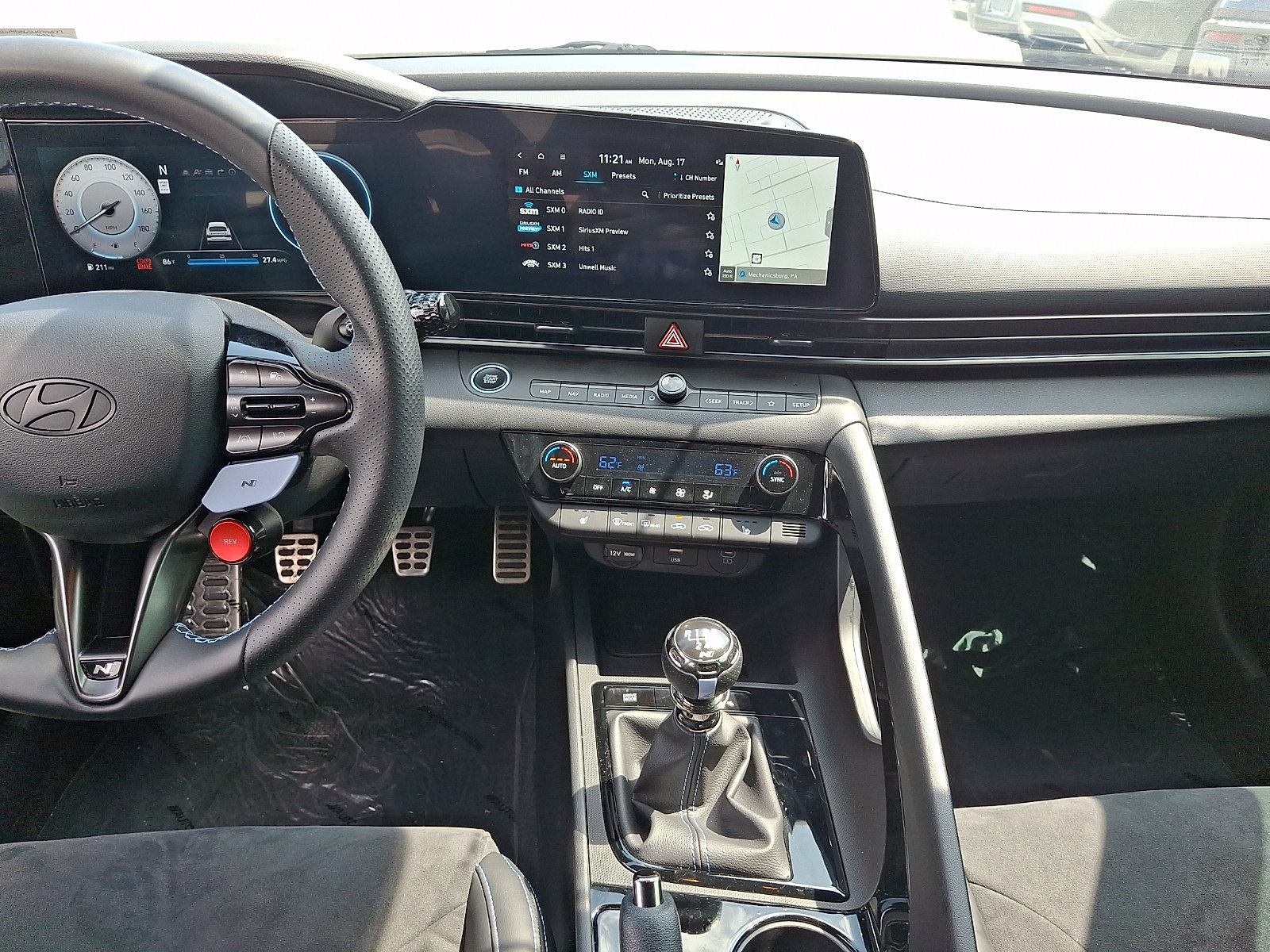 Used 2025 Hyundai Elantra N FWD image 13